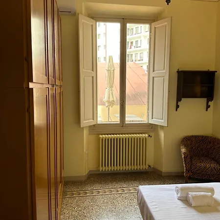 Santa Maria Novella Large Terrace Daire *